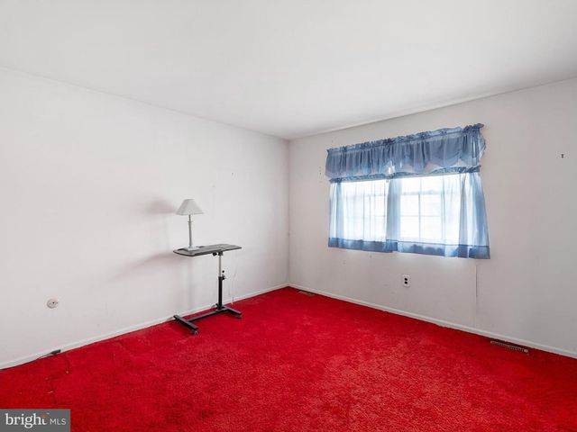 23 BUNKER HILL RD, New Castle, DE 19720