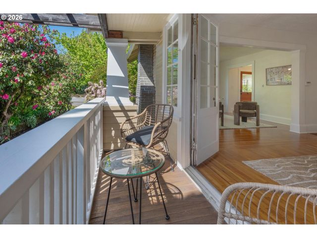 7316 N KERBY Ave, Portland, OR 97217