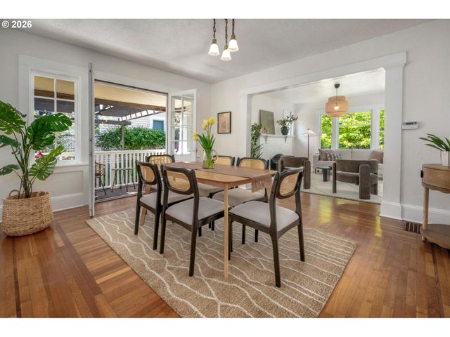 7316 N KERBY Ave, Portland, OR 97217