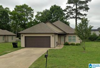 83 CARRIAGE HOUSE ROAD SW, Bessemer, AL 35022