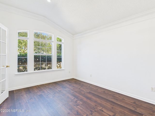 5970 GREEN POND Drive, Jacksonville, FL 32258