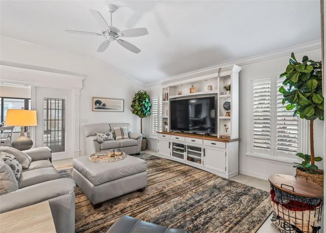 622 KELLER COURT, The Villages, FL 32163