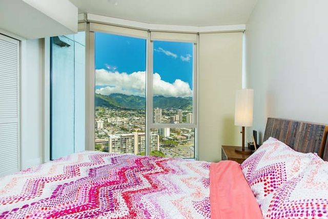 1837 Kalakaua Avenue 2505, Honolulu, HI 96815