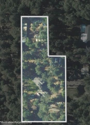 1438 Summit Loop, Grants Pass, OR 97527