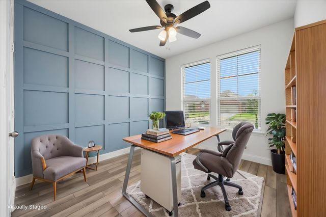 805 Serenity Sound Drive, Lavon, TX 75166