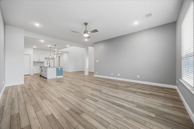805 Serenity Sound Drive, Lavon, TX 75166