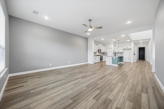 805 Serenity Sound Drive, Lavon, TX 75166