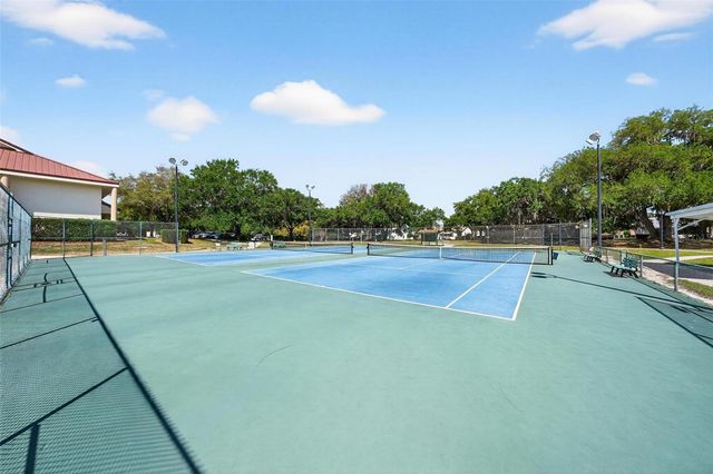 26627 RACQUET CIRCLE, Leesburg, FL 34748
