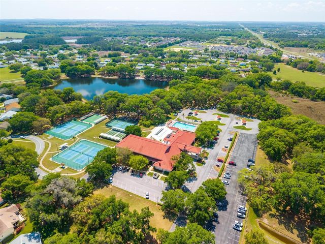 26627 RACQUET CIRCLE, Leesburg, FL 34748