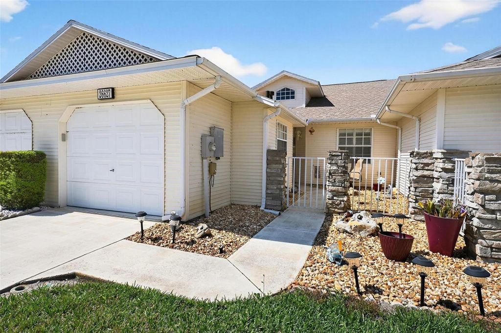 26627 RACQUET CIRCLE, Leesburg, FL 34748
