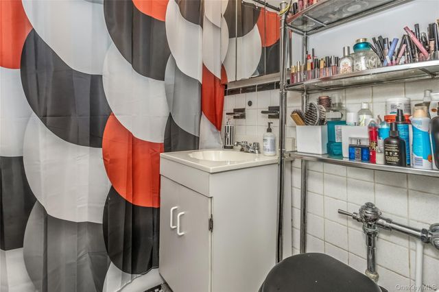 3901 NOSTRAND AVE APT 4B 4B, Brooklyn, NY 11235