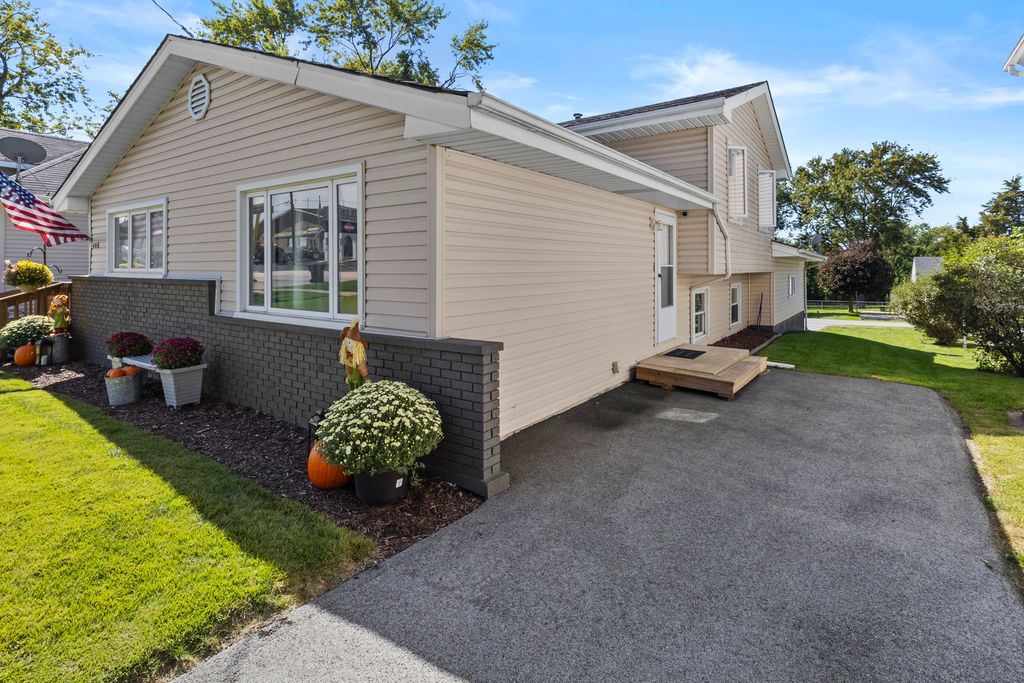 406 Dixie Highway, Beecher, IL 60401 — photo 2