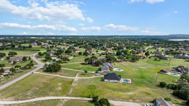 1104 Bentwater Parkway, Granbury, TX 76049