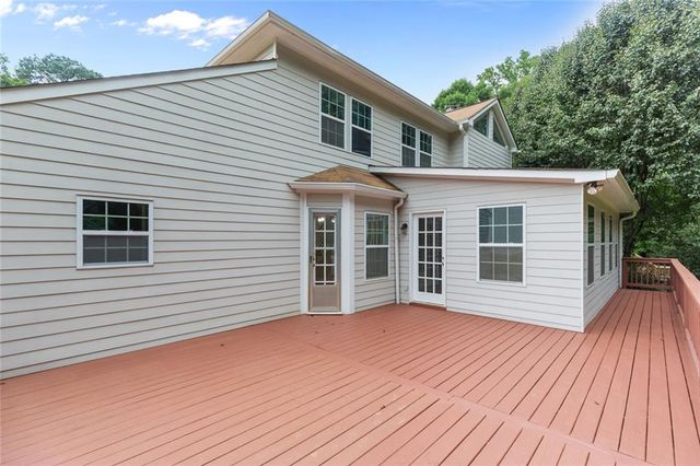 773 Huntington Way NW, Lilburn, GA 30047