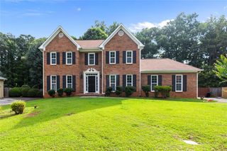 773 Huntington Way NW, Lilburn, GA 30047