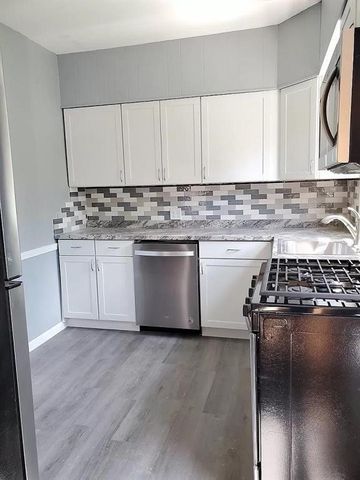 118 WENTWORTH Avenue 2, Cranston, RI 02905