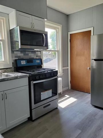 118 WENTWORTH Avenue 2, Cranston, RI 02905