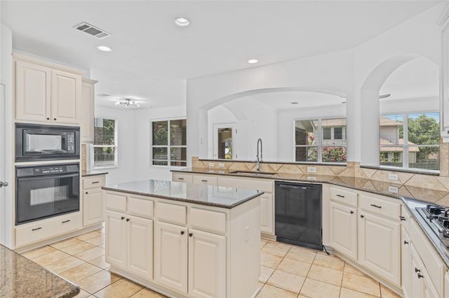 2604 Mexican Hat DR, Cedar Park, TX 78613
