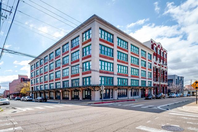 408 S Front St Apt 301, Memphis, TN 38103