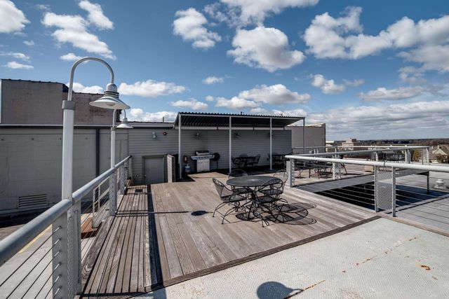 408 S Front St Apt 301, Memphis, TN 38103