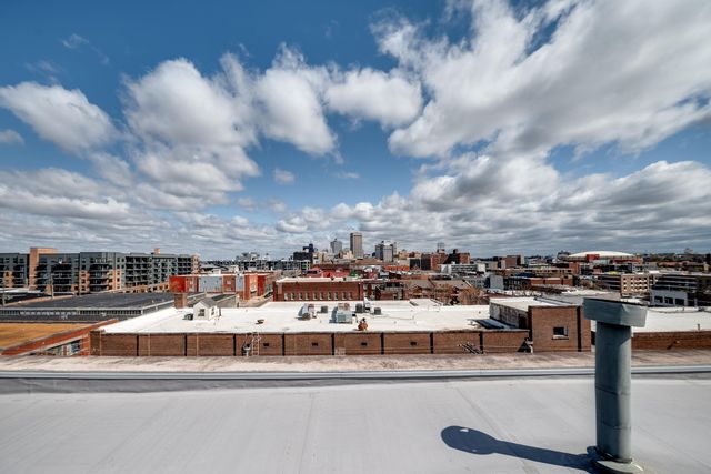 408 S Front St Apt 301, Memphis, TN 38103