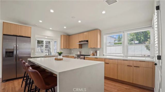 4711 Tyrone, Sherman Oaks, CA 91423