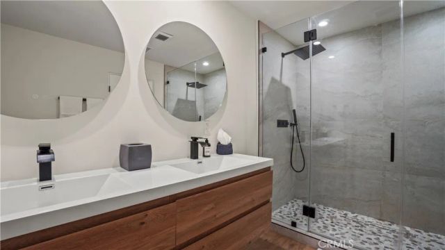 4711 Tyrone, Sherman Oaks, CA 91423