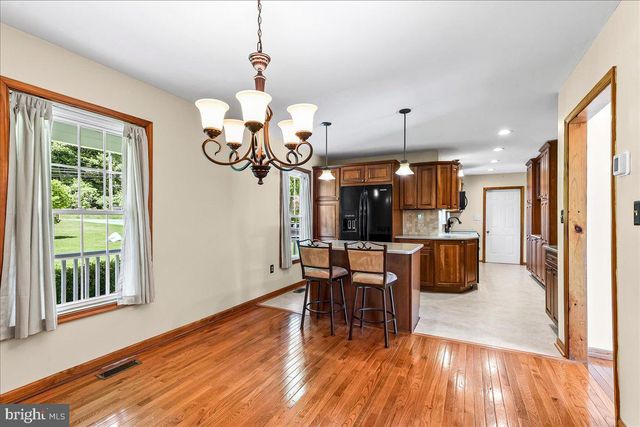 508 ASH RD, Coatesville, PA 19320