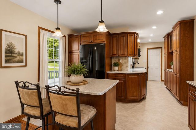 508 ASH RD, Coatesville, PA 19320