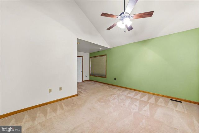 508 ASH RD, Coatesville, PA 19320
