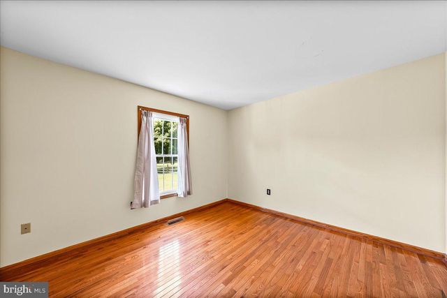 508 ASH RD, Coatesville, PA 19320
