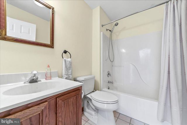 508 ASH RD, Coatesville, PA 19320