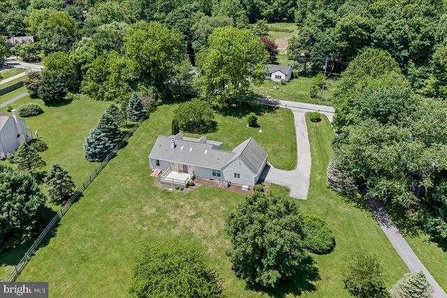 508 ASH RD, Coatesville, PA 19320