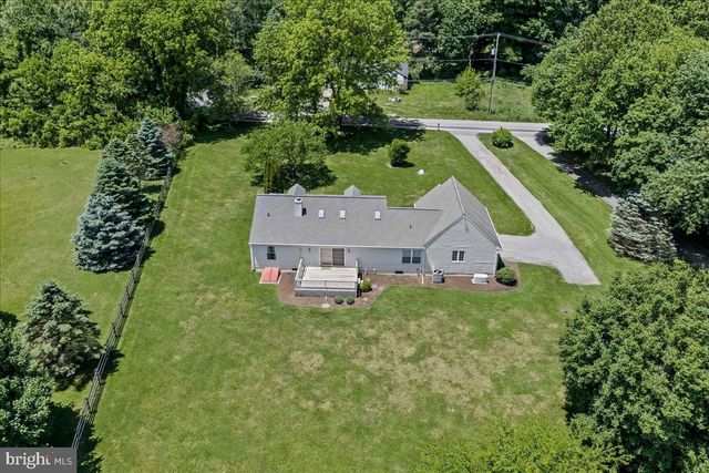 508 ASH RD, Coatesville, PA 19320
