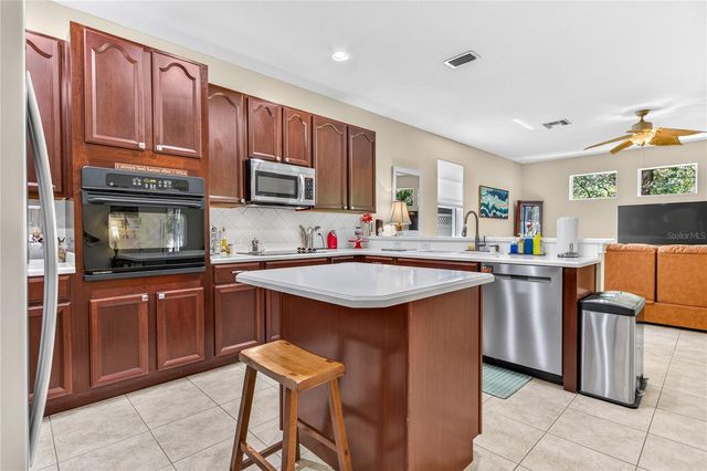 3198 HEIRLOOM ROSE PLACE, Oviedo, FL 32766