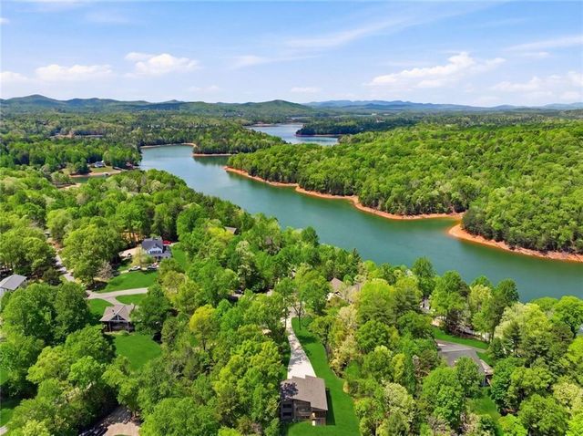 11 Falcon Drive, Blairsville, GA 30512