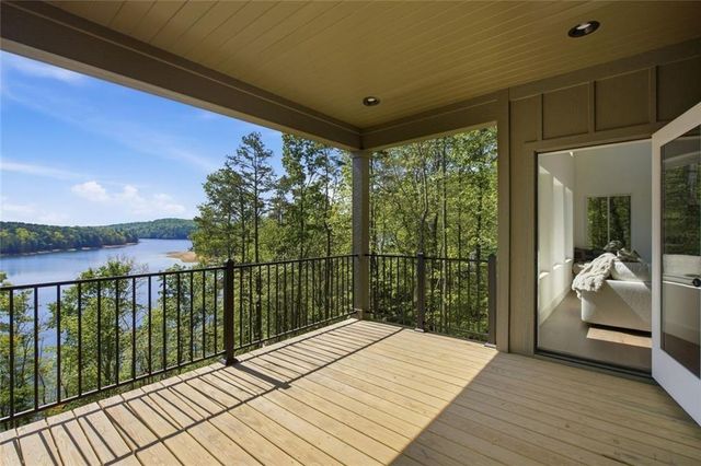 11 Falcon Drive, Blairsville, GA 30512