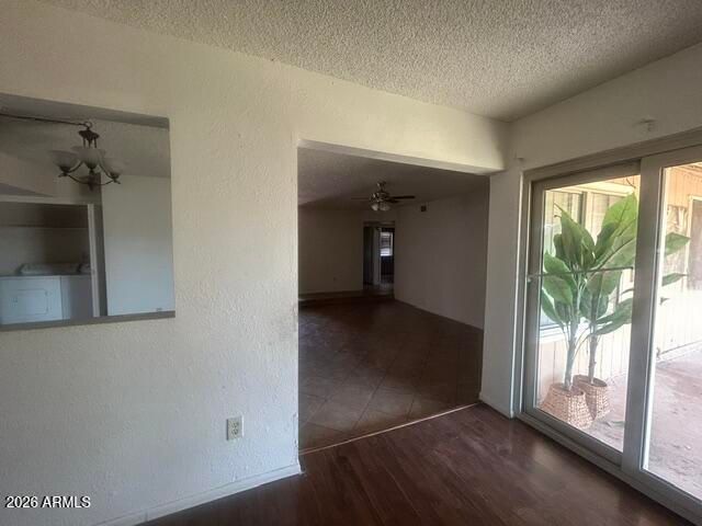 6215 W Tierra Buena Lane, Glendale, AZ 85306