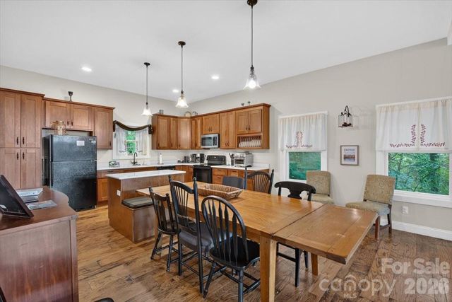 199 Atkins Loop, Lake Junaluska, NC 28745