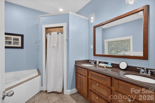 199 Atkins Loop, Lake Junaluska, NC 28745