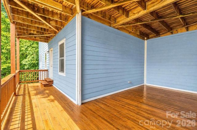 199 Atkins Loop, Lake Junaluska, NC 28745