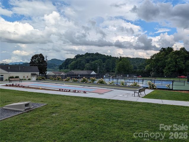 199 Atkins Loop, Lake Junaluska, NC 28745