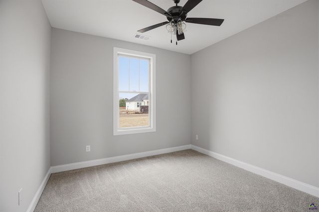 204 Farmland Circle, Perry, GA 31069