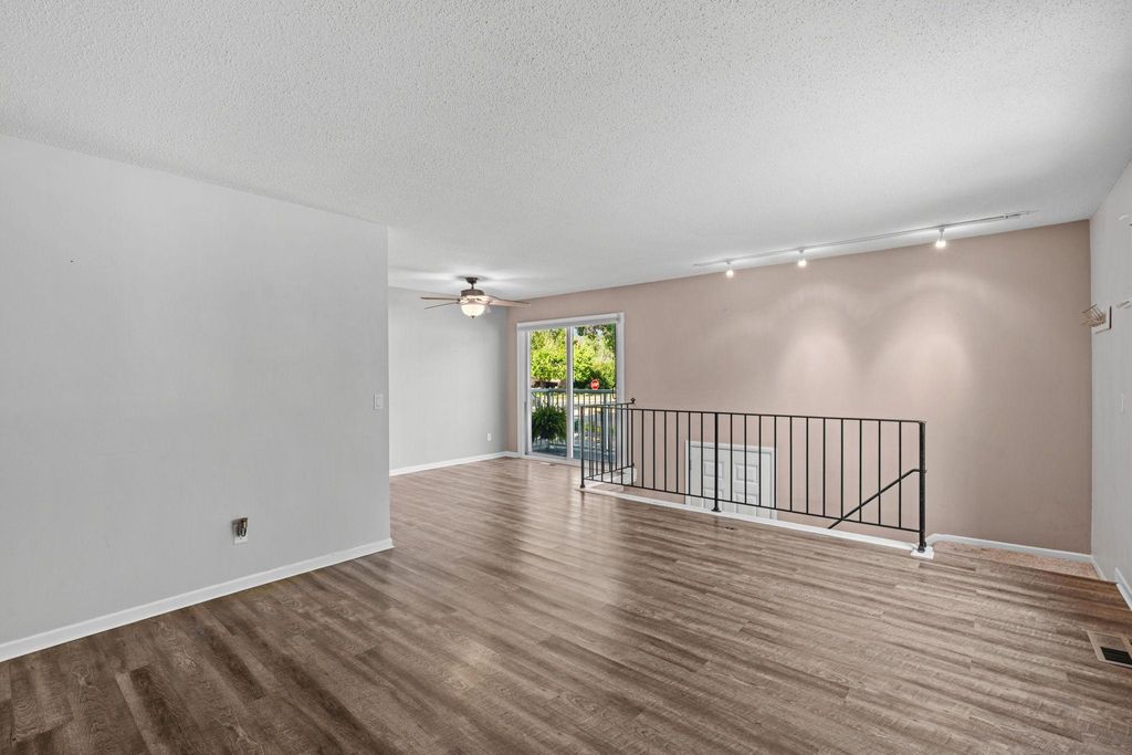 7304 Landau Drive, Bloomington, MN 55438