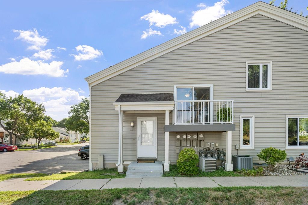 7304 Landau Drive, Bloomington, MN 55438 — photo 2