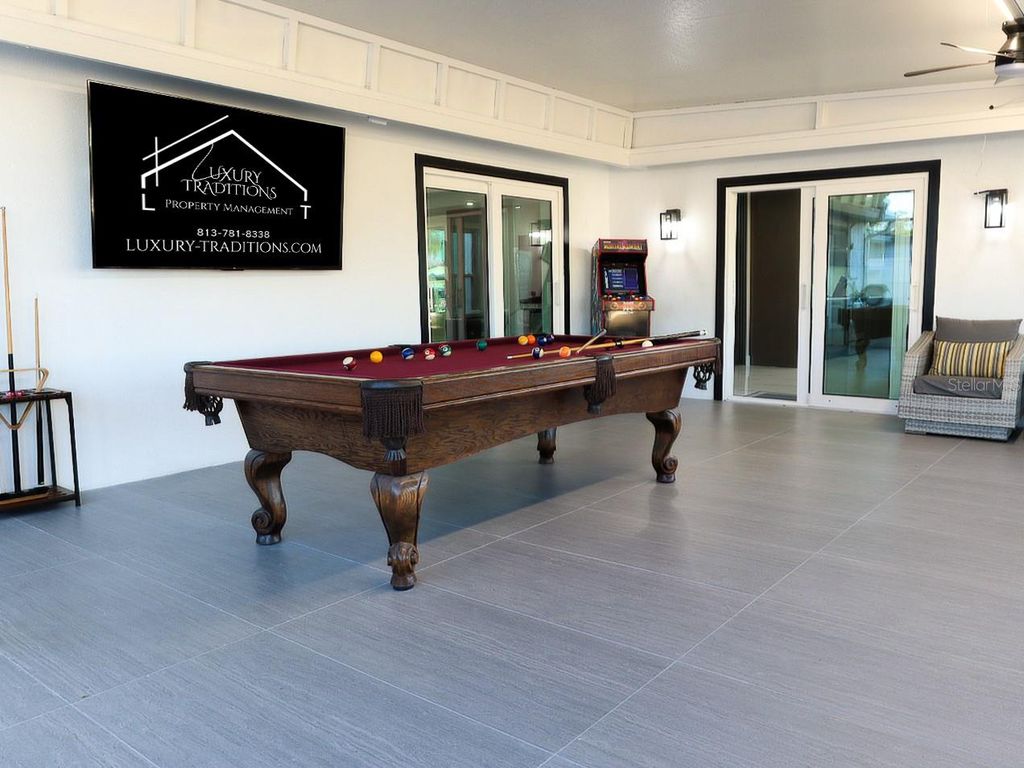 Image 35 of property listing at 10707 DONBRESE AVENUE, Tampa, FL 33615