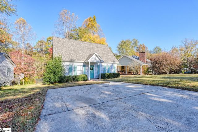 138 Gower Road, Spartanburg, SC 29303