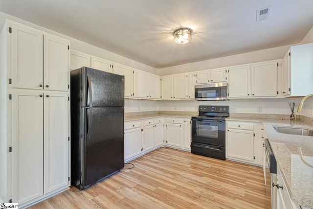 138 Gower Road, Spartanburg, SC 29303