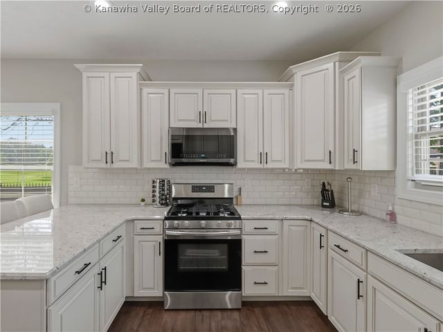 19 Squirrel Ridge, Charleston, WV 25314