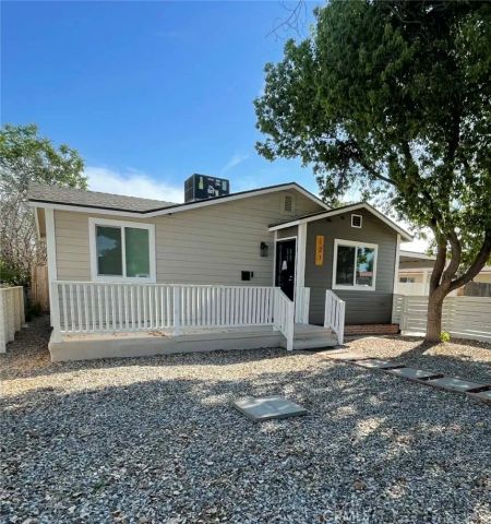 121 Moneta Avenue, Bakersfield, CA 93308